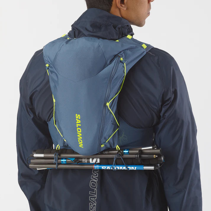 Salomon ADV Skin 12 Steinblau Trinkweste, Detail des Anpassungssystems