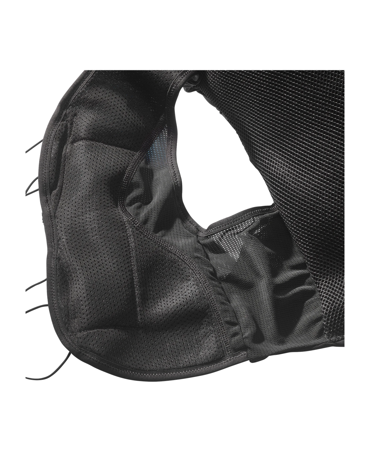 Salomon ADV Skin 12 Damen in Schwarz, Innenansicht von atmungsaktivem Material und Taschen
