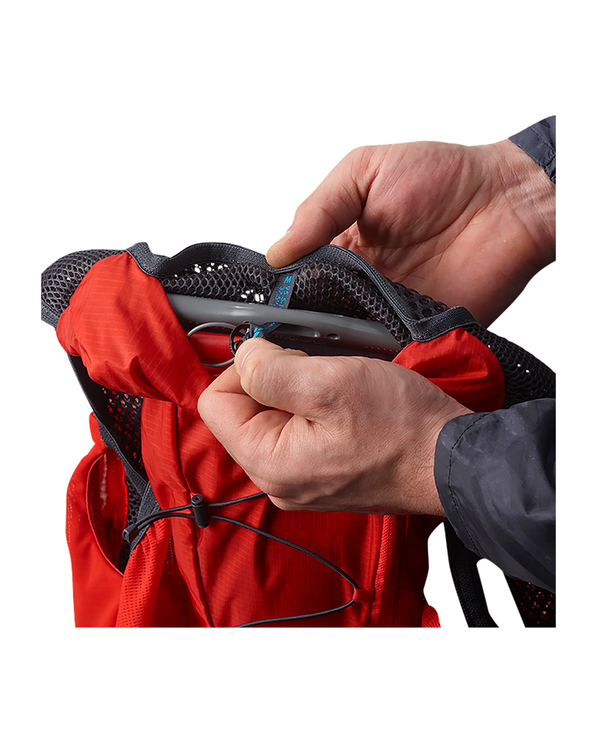 Salomon Soft Reservoir 1,5 L Trinkblase, zur Aufbewahrung zusammengefaltet