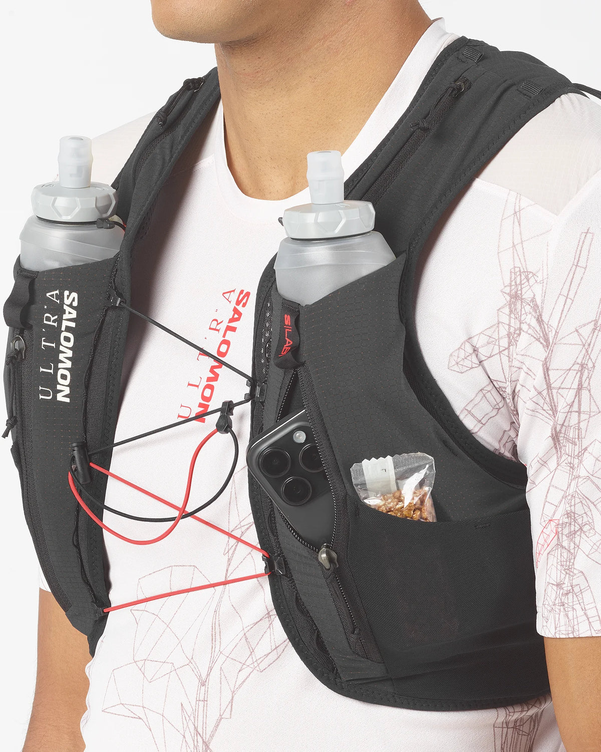 Salomon S/LAB Ultra 12 Schwarz Trinkweste, Detail des Rückenfachs